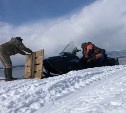 Соцсети: сахалинские рыбаки делятся кадрами спасения "буранов" с оторванной льдины