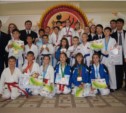Сахалинские каратисты завоевали 10 золотых медалей на соревнованиях в Уссурийске  
