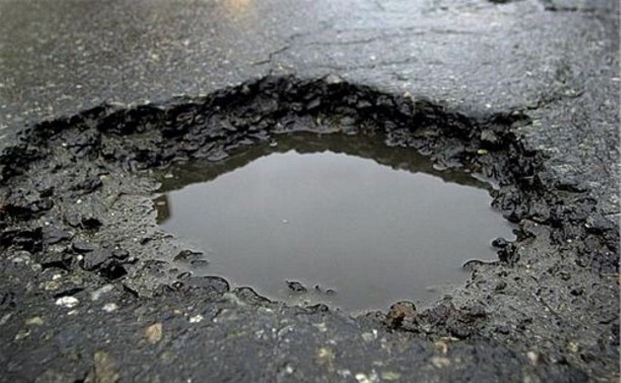 Мэр Южно-Сахалинска потребовал за два месяца убрать недостатки с отремонтированных дорог
