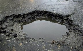 Мэр Южно-Сахалинска потребовал за два месяца убрать недостатки с отремонтированных дорог