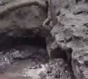 Крупная авария произошла на водопроводе в Аниве: к развозу воды подключились волонтёры
