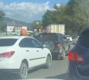 Полтора км за 1,5 часа: на выезде из Южно-Сахалинска образовалась гигантская пробка 