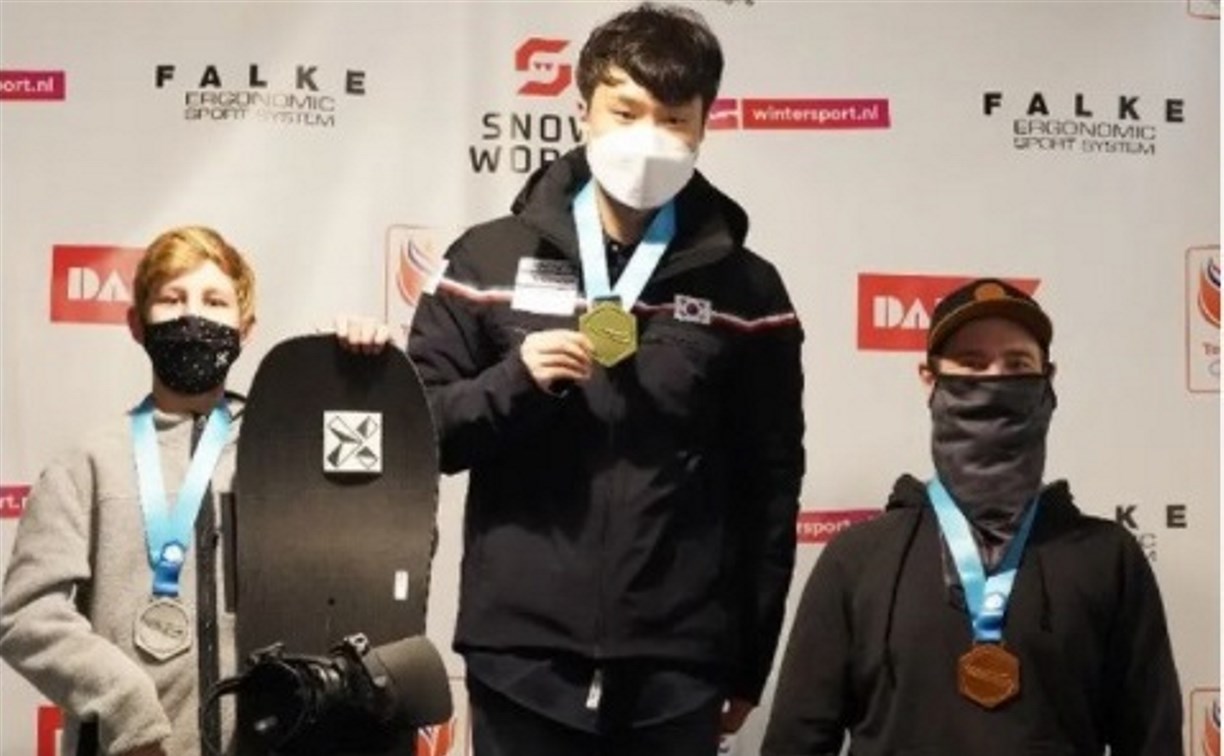 Сахалинец завоевал бронзу на международных соревнованиях по парасноуборду в Нидерландах