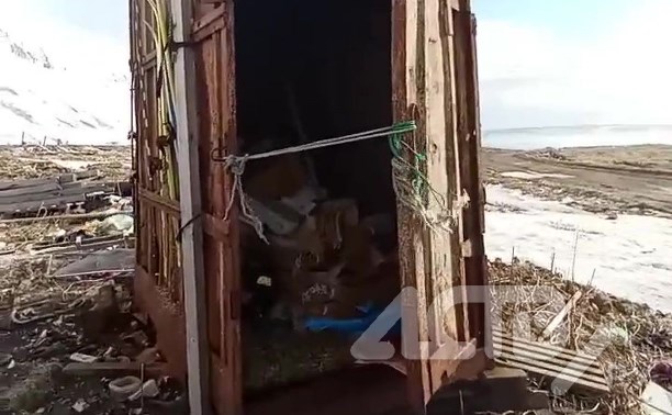 Штормовой ветер вернулся в Северо-Курильск: мощь стихии удалось записать на видео