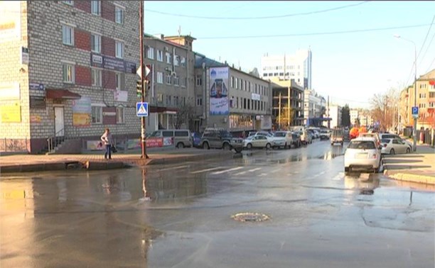 Фонтан появился на перекрестке двух улиц в Южно-Сахалинске