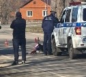 Появились новые кадры с места столкновения питбайка и полицейского автомобиля на Сахалине