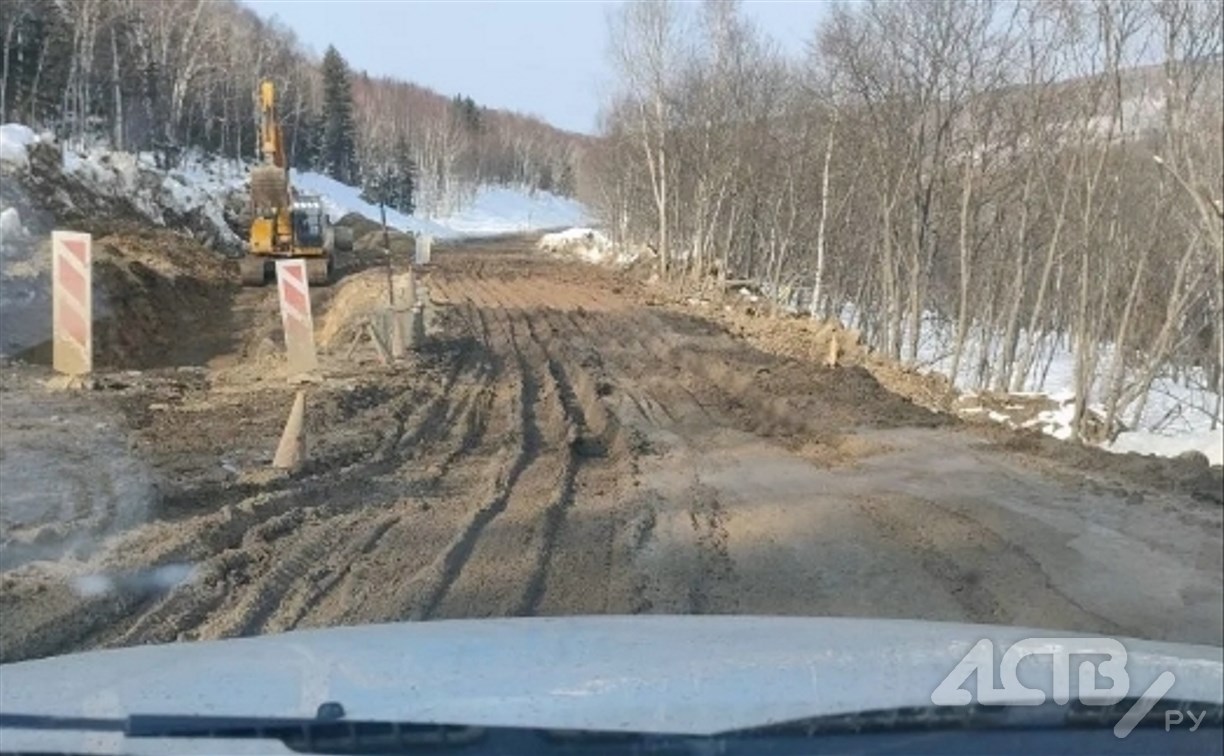 "Раскуроченное месиво": грунтовка в Александровск-Сахалинском районе пугает даже местных 