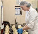 На Сахалине начали печь куличи к Пасхе в круглосуточном режиме