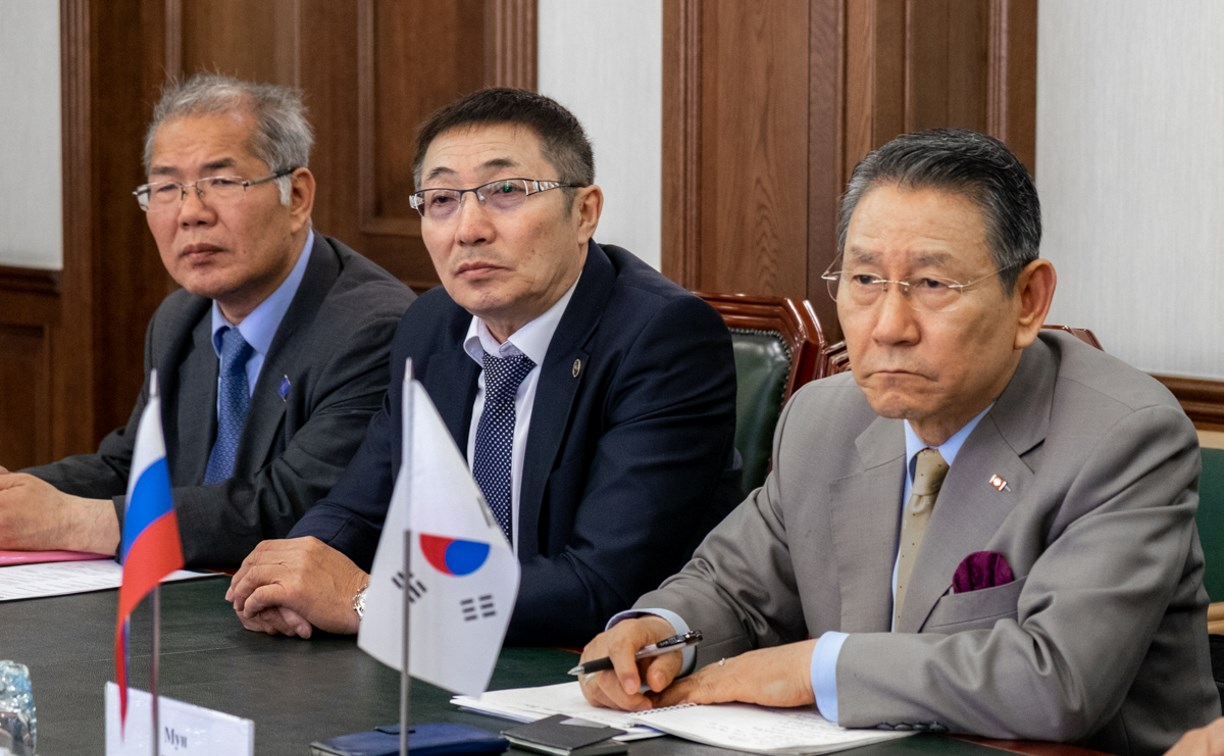 Корейские предприниматели предложили производить на Сахалине агар-агар
