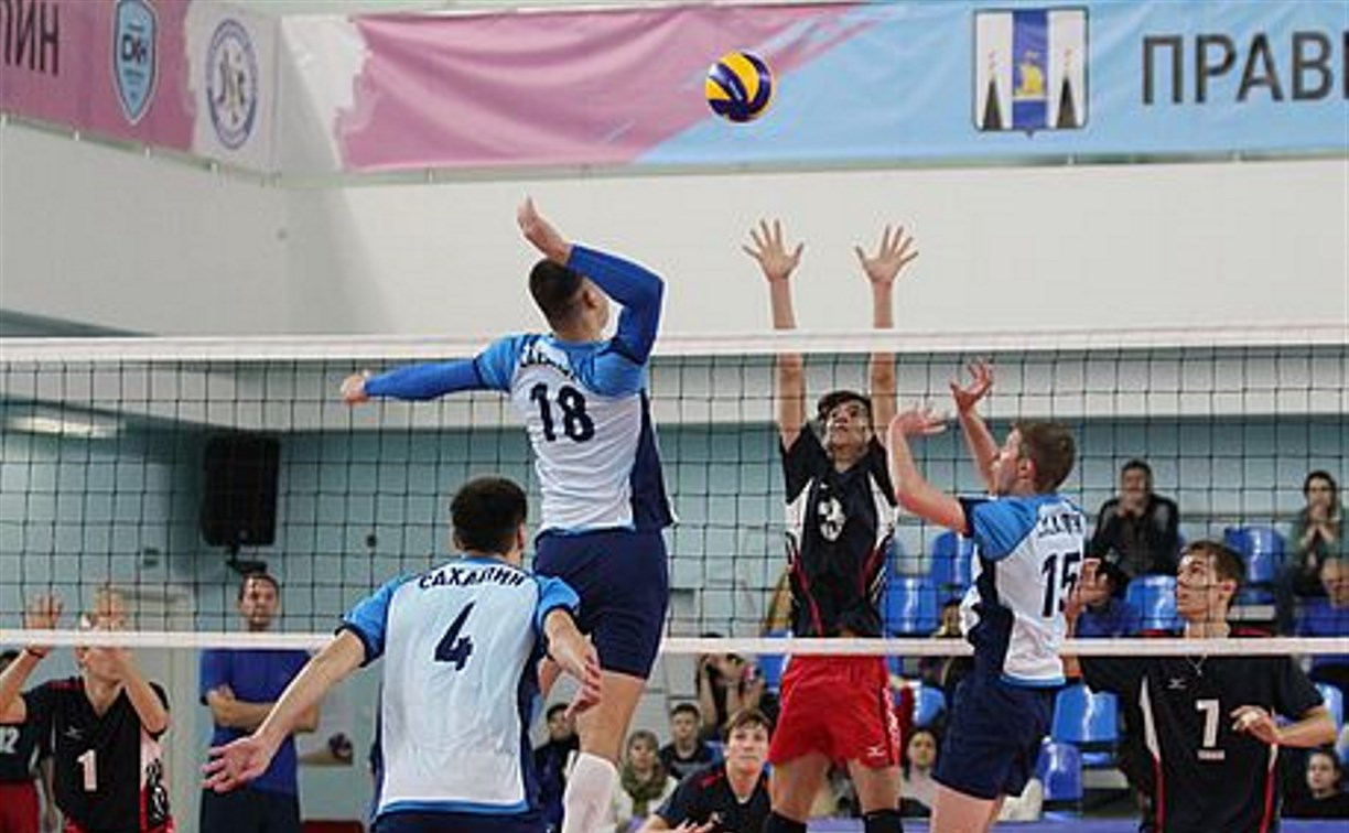 Состоялся четвертый тур чемпионата России по волейболу среди мужских команд высшей лиги «Б»