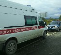 Toyota Platz и "Нива" столкнулись на окраине Южно-Сахалинска