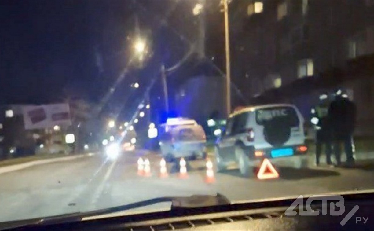 "Травмы тяжёлые, но живой": пешехода сбили в Корсакове