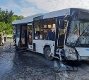 По факту ДТП на корсаковской трассе с участием пассажирского автобуса возбуждено уголовное дело
