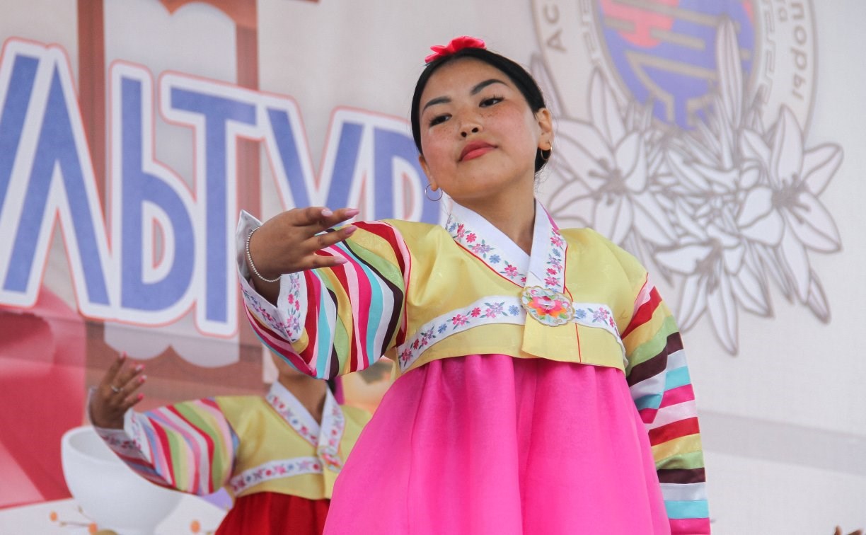 Песни, музыка, еда: в Корсакове прошёл фестиваль корейской культуры