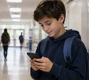 Родителям рассказали, как правильно подготовить смартфон ребенка к школе