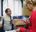 Благотворители помогли сахалинским семьям собрать детей в школу 