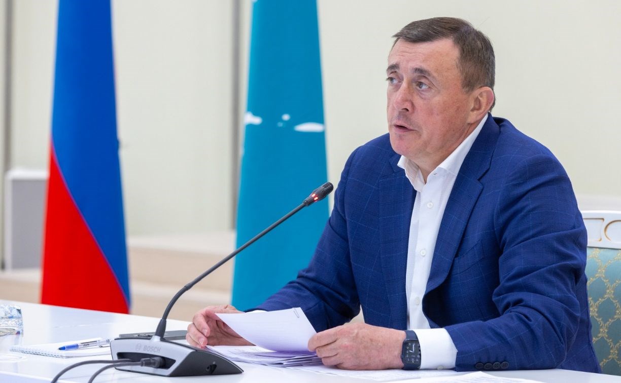 Валерий Лимаренко: "Выходить в отопительный сезон с водой в подвалах неприемлемо"