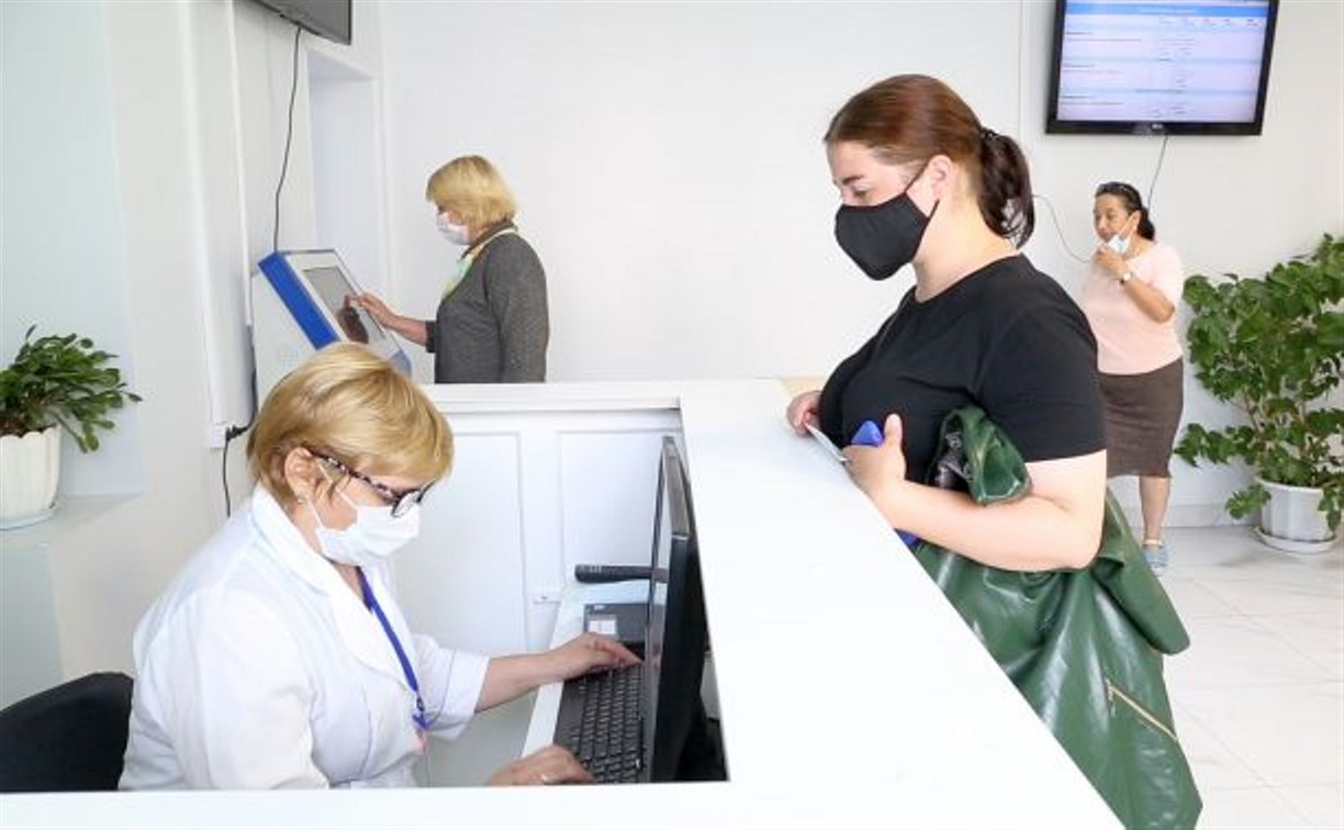 Коридоры без очередей: в Поронайске открыла двери обновленная поликлиника 
