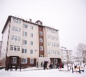 Более 70 семей из Невельска и Охи бесплатно получили новые квартиры 