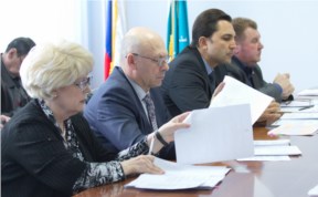 Политика и экономика