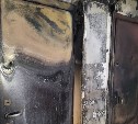 "Спасли троих пострадавших, эвакуировались семеро": в Корсакове этой ночью загорелся дом 