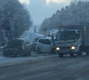 Две "Тойоты" и автобус ритуального агентства столкнулись в районе Соловьевки 