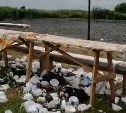 "Повалены столы, горы мусора": как на Шикотане отпраздновали День рыбака 