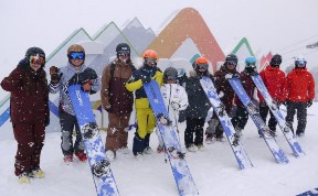 Сноубордисты из Южной Кореи тренируются на Сахалине
