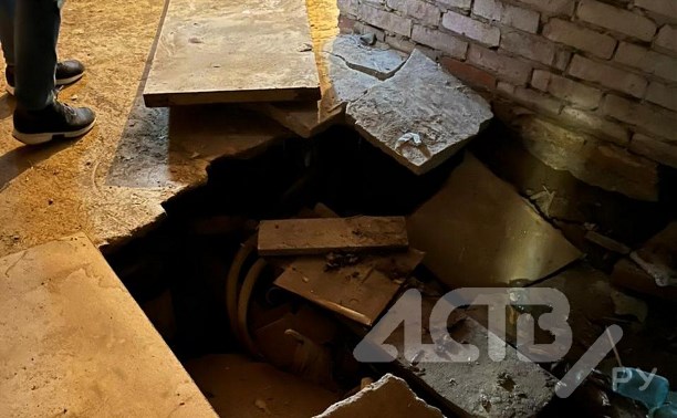 Вода со стройки школы подтопила три дома в Ногликах