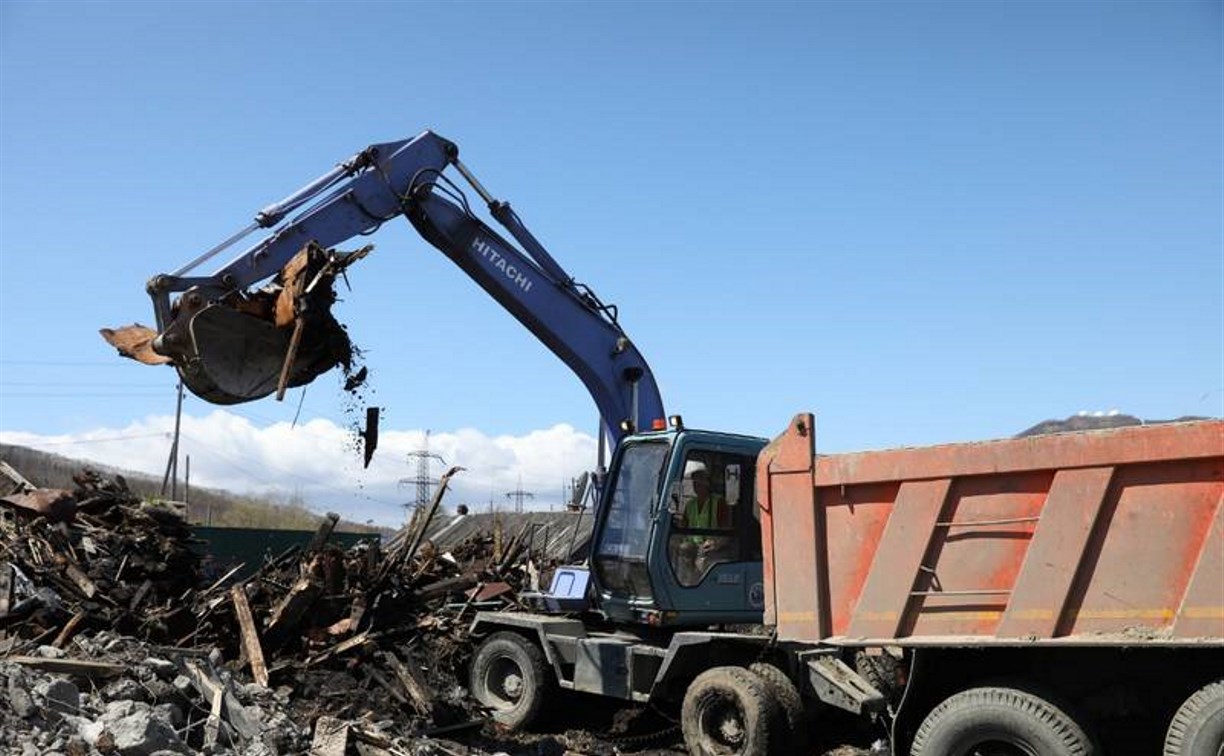 Около 300 сахалинских предпринимателей так и не оформили договоры на вывоз мусора