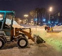 Такси и ломающаяся спецтехника срывают планы по расчистке Южно-Сахалинска после метели