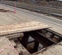 Дыры на гнилом мосту ликвидируют в Красногорске
