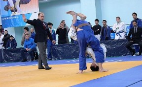 Двое сахалинцев примут участие в международном турнире по дзюдо