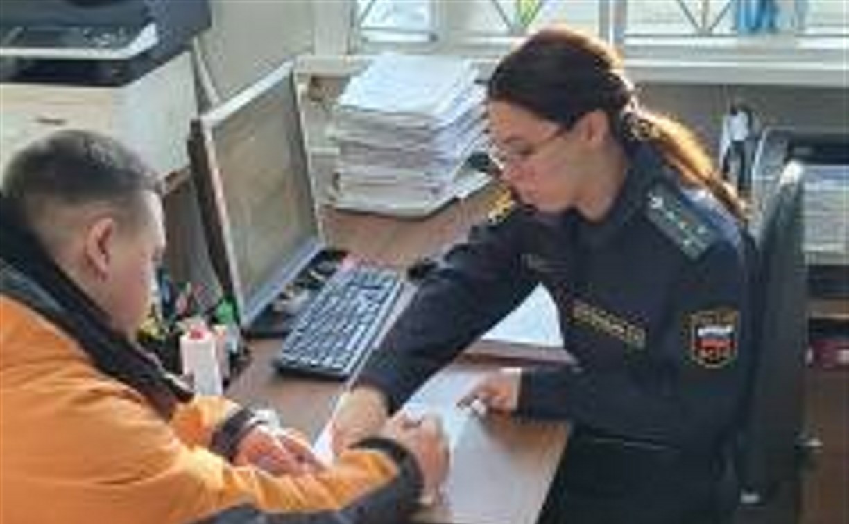 Сахалинец пытался скрыться от судебных приставов из-за долга в 750 тысяч рублей