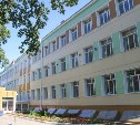 Капитальный ремонт школы № 4 в Корсакове идет к завершению