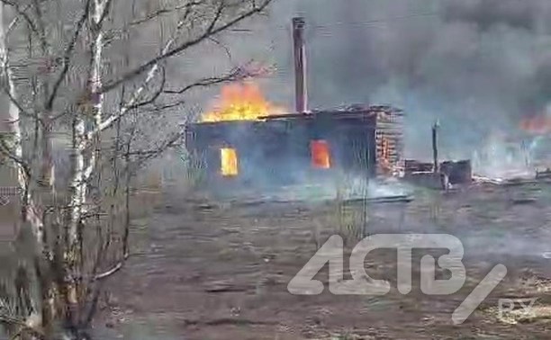 Последствия крупного пожара в Смирныховском районе показали на видео