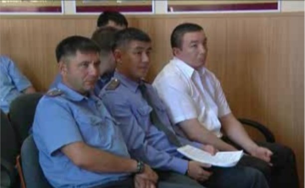 Безопасность пассажирских перевозок обсудили в УВД Южно-Сахалинска Безопасность пассажирских перевозок обсудили в УВД Южно-Сахалинска