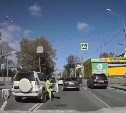 Девушка на внедорожнике выехала на встречную полосу в Южно-Сахалинске и попала в ДТП