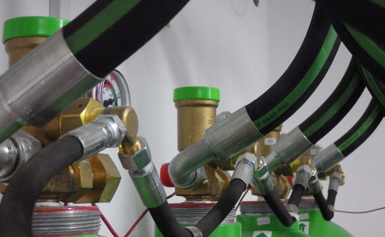 Спецтехника повредила газопровод в Южно-Сахалинске во время земляных работ