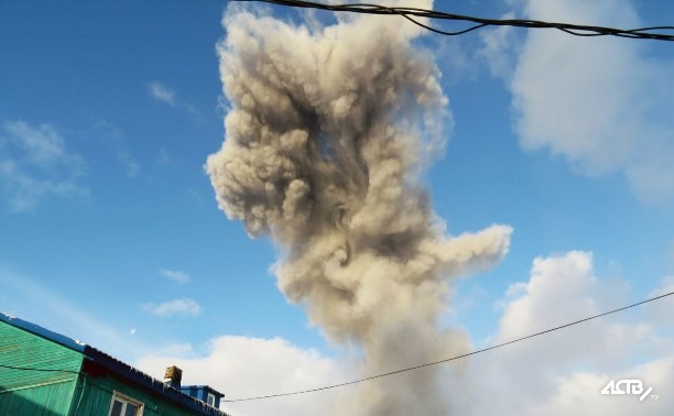 Пятикилометровое облако пепла выбросил вулкан на Парамушире