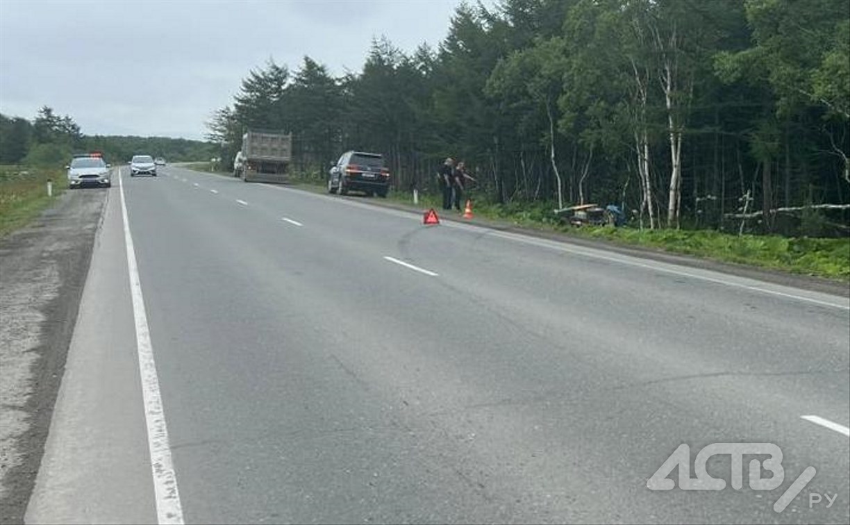 Водителя грузовичка увезли в больницу после столкновения с самосвалом в районе Березняков