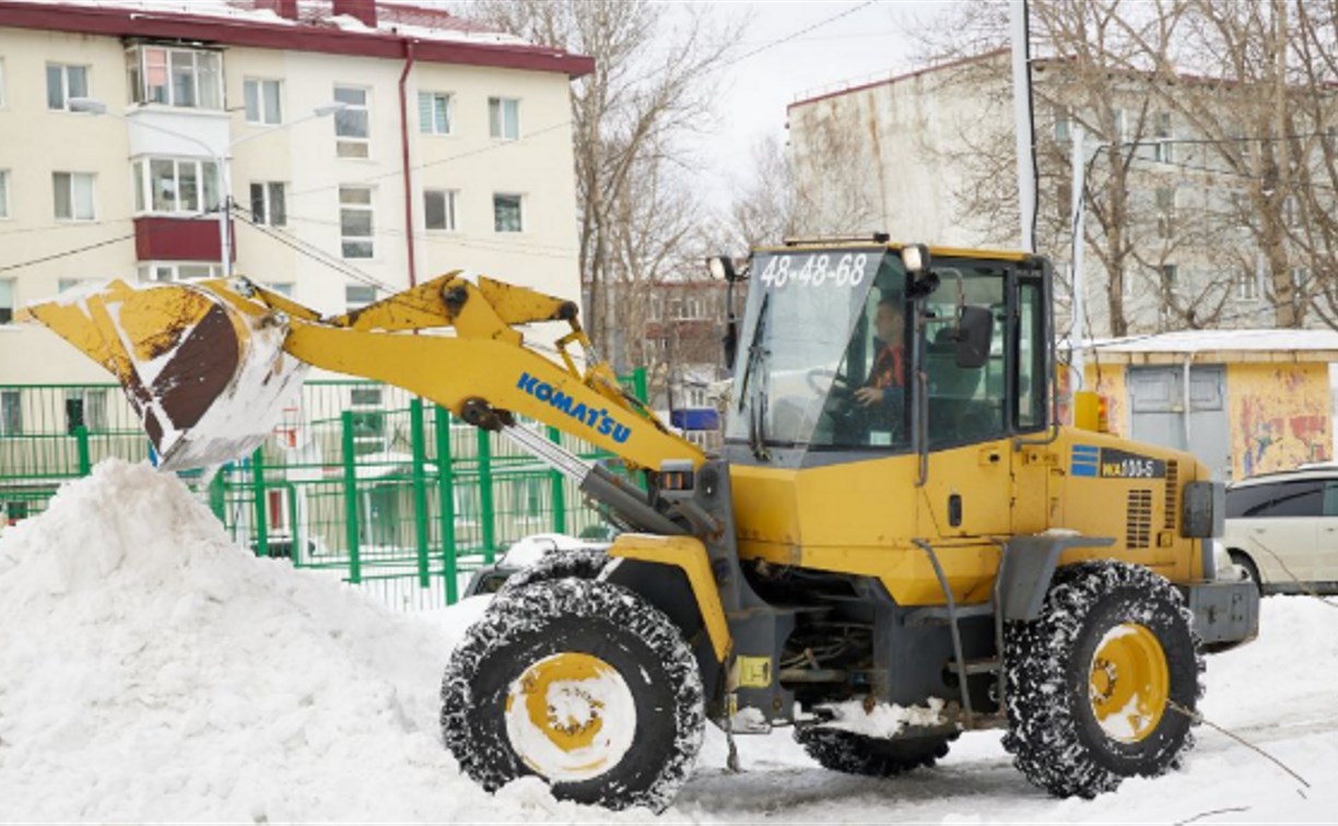 180 единиц техники боролись с последствиями циклона прошлой ночью