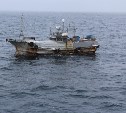 Сахалинские пограничники задержали нелегальное судно в проливе Лаперуза
