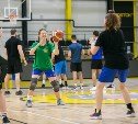 Баскетболисты «Восток-65» показали класс сахалинским школьникам