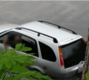 Автомобиль с двумя мужчинами ушел под воду в Холмском районе (ФОТО, ВИДЕО, +дополнение)