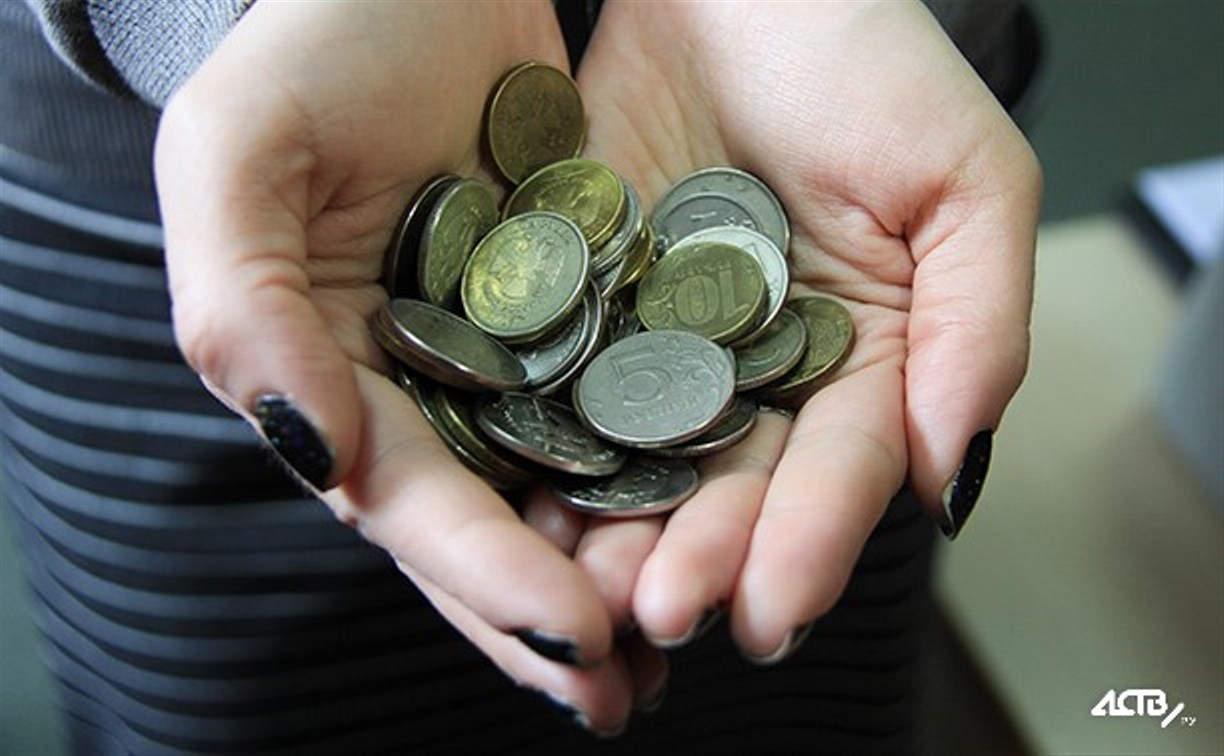 В России подписали закон о защите минимального дохода от списания за долги