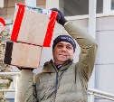 Более 12 тонн личных посылок для участников СВО отправили с Сахалина