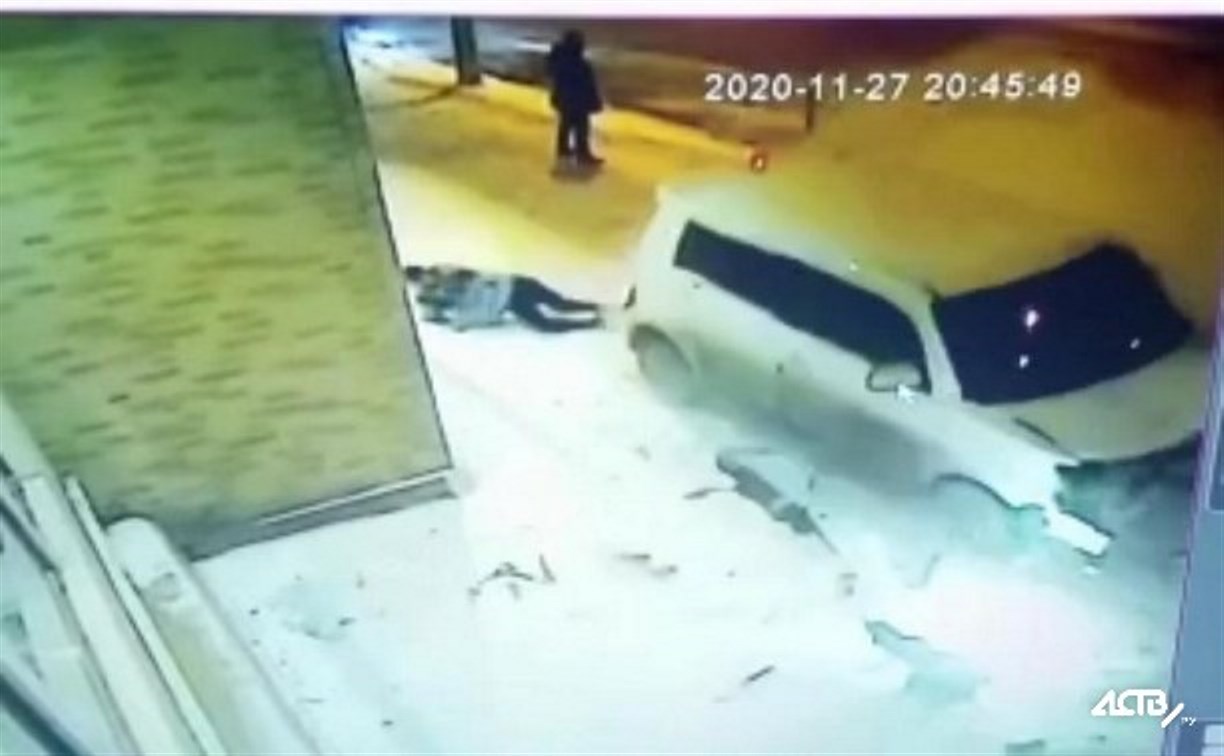 Полиция ищет свидетелей ноябрьского ДТП - пьяная сахалинка сбила парня