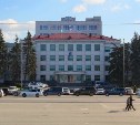 Администрация Южно-Сахалинска начала оптимизировать численность служащих с конца 2015 года