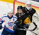 "Сахалинские Акулы" разгромили действующего чемпиона на старте турнира Беляева